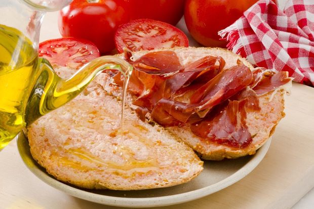 Barcellona: Tour a piedi delle tapas e spettacolo di flamenco