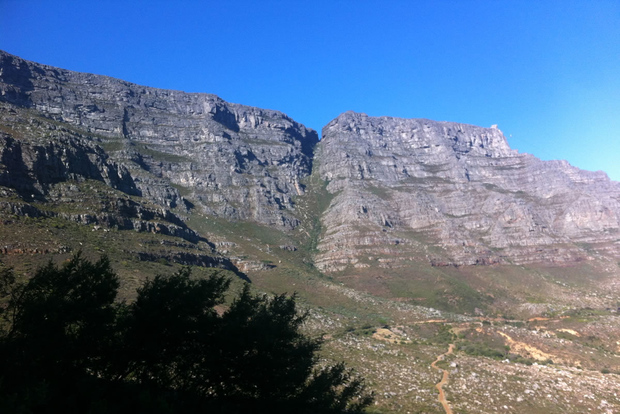 Столовая гора: поход в ущелье Платтеклип