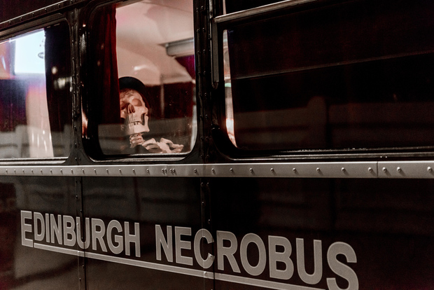 Edimburgo: Comedy Horror Ghost Tour en autobús