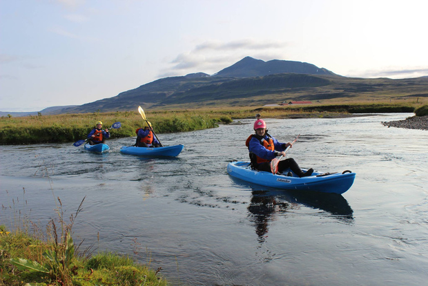 Excursión en kayak por Islandia