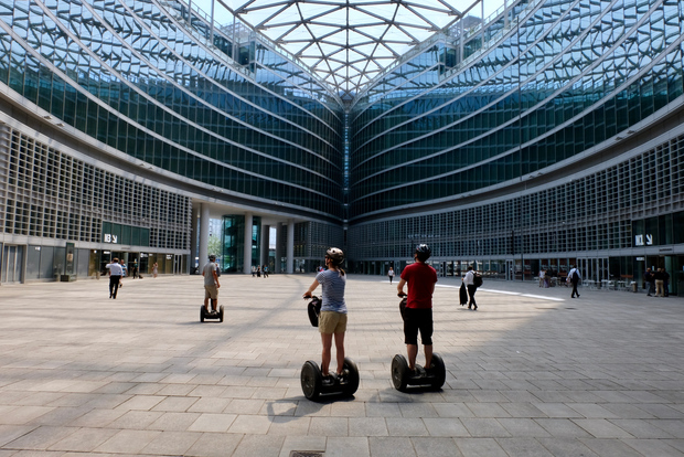 Milan: SEGWAY Tour with Live Tourist Guide 2 hours & half