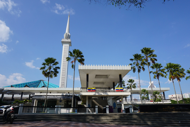 Kuala Lumpur: tour privato della città con Torre KL e Grotte di Batu