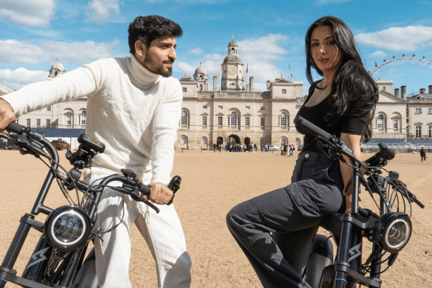 Royal London eBike Tour with Local Guide including Hyde Park