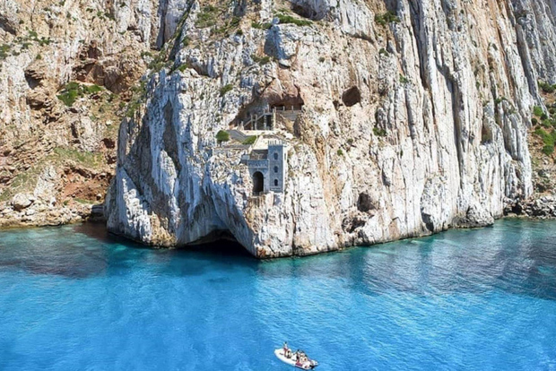 Buggerru: Half-Day Dinghy Tour of the Sardinian South Coast