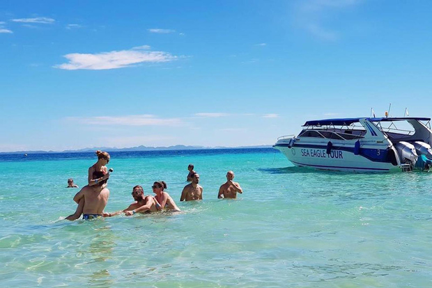 Krabi: Phi Phi Islands heldags privat motorbåtcharter