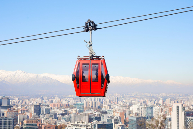 Santiago: 1-Tages-Ticket für Hop-On-Hop-Off-Bus und Seilbahn