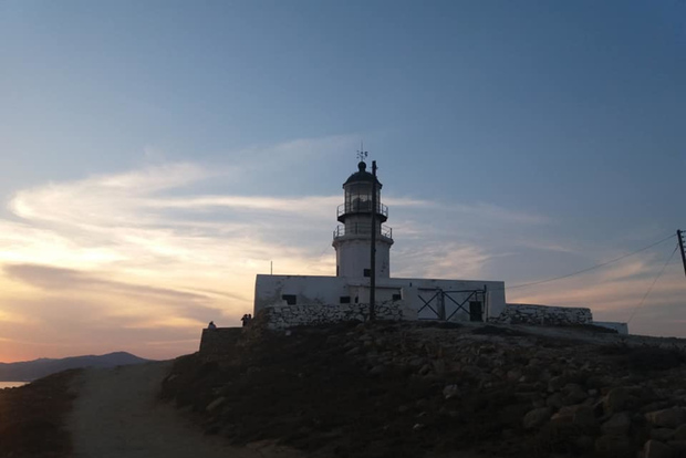 Visite du phare d'Armenistis au coucher du soleil