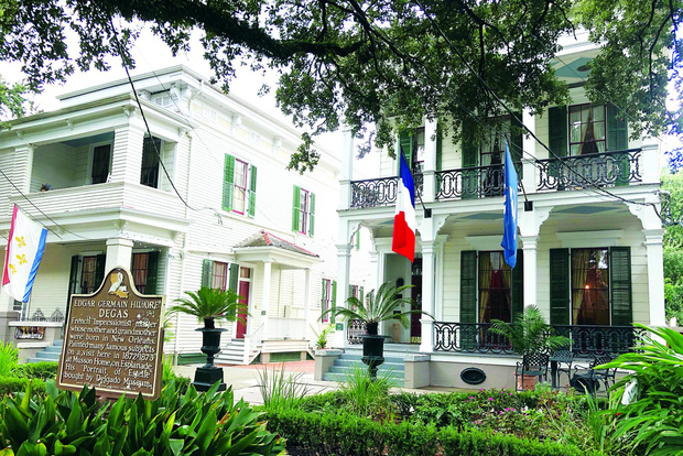 New Orleans: tour della città e del cimitero in autobus di 2 ore e 15 minuti
