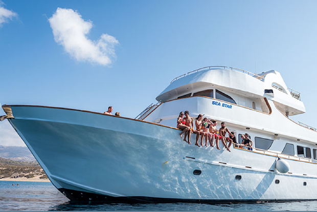 Crucero de ida y vuelta Sea Star Blue Lagoon desde Pafos