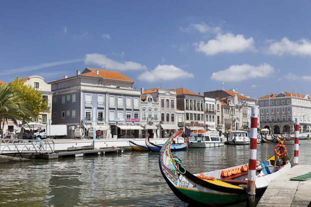 Aveiro: Tour de medio día con paseo en barco