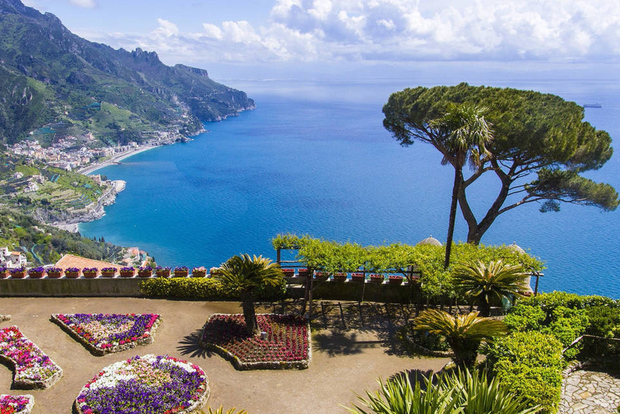 Naples: Positano, Amalfi, and Ravello Small Group Tour