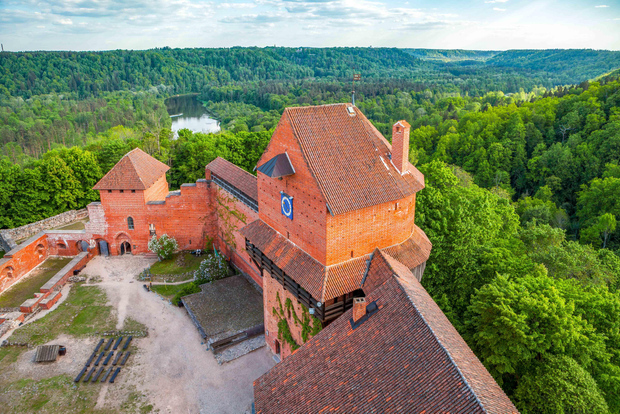 Från Riga: Rundtur i Cēsis, Sigulda och Turaida slott