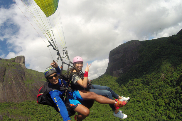 Rio de Janeiro: Tandem Paragliding Flight
