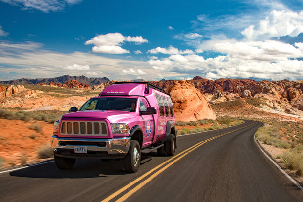 Лас-Вегас: тур «Долина Огня» в Luxury Tour Trekker