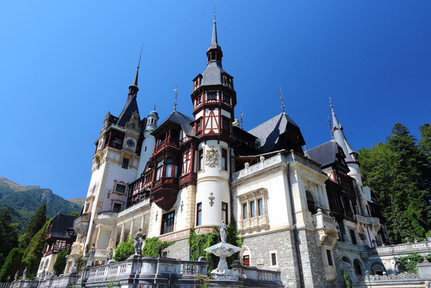 Sinaia: Tour del Castello di Peleș con una guida esperta