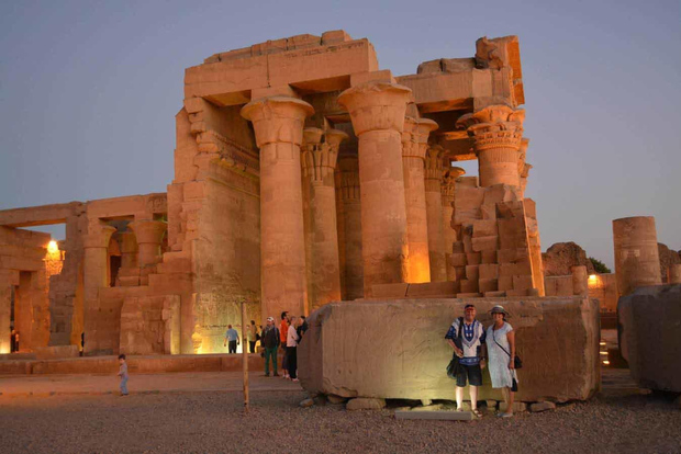 Luxor: 4 giorni di crociera sul Nilo con tour guidati e Abu Simbel