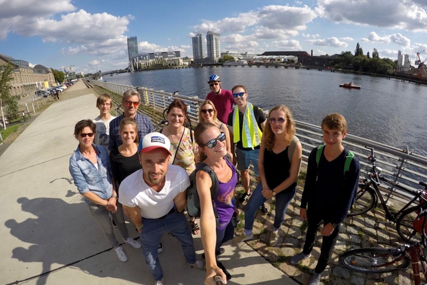 Berlin: Experience the Alternative Kreuzberg on a Bike Tour