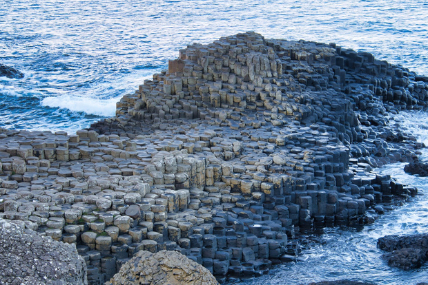 Belfast & Giant's Causeway: 2-Day Rail Tour from Dublin