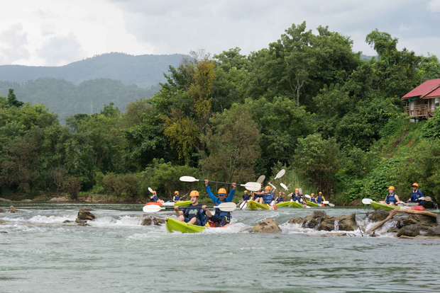 Vang Vieng: Excursión en kayak por el río Nam Song