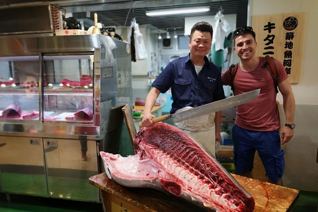 Tokio: Tsukiji-Fischmarkt-Tour (14 Stationen, Mittagessen mit Meeresfrüchten)