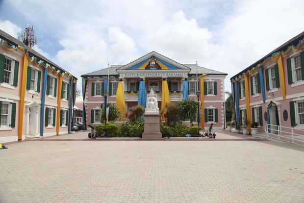 Nassau: Cultural Walking Tour of Downtown Nassau Attractions