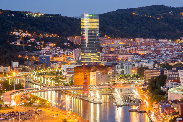 毕尔巴鄂：小团体导游徒步游