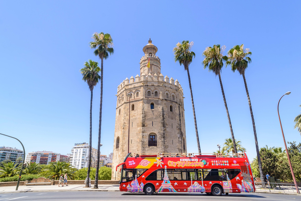 Siviglia: tour panoramico della città in autobus Hop-On Hop-Off