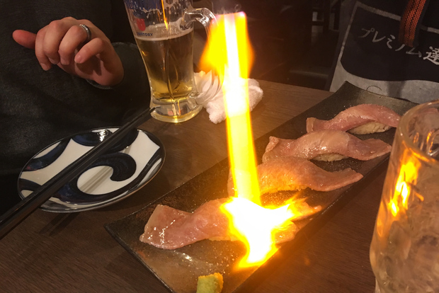 Тур по барам Сибуя (безлимитный алкоголь + полный ужин)