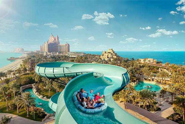 Dubai: Aquaventure World Day Pass with Lost World Aquarium