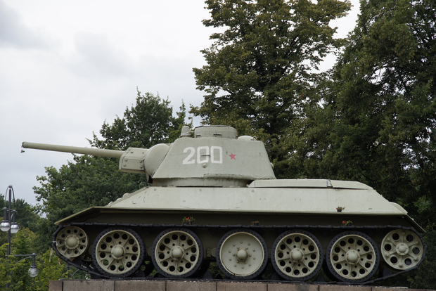 柏林和民族社会主义。西班牙语团体旅游