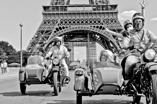Paris: Private, Tailor made, Guided Tour on Vintage Sidecar