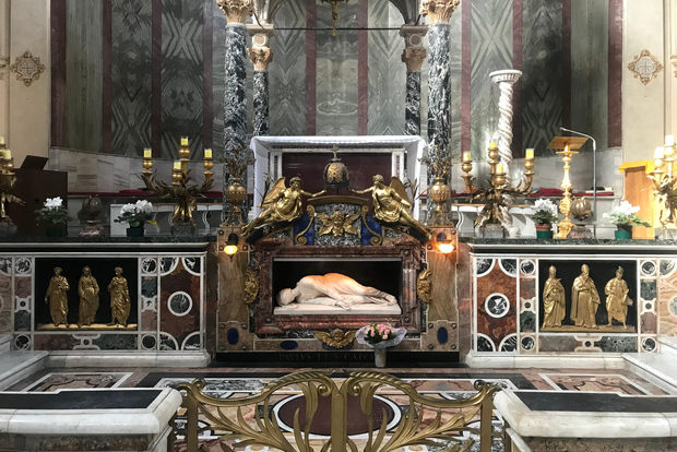 Tiber Island, Jewish Ghetto and Trastevere with Hotel Pickup