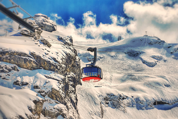 Excursión Privada al Glaciar del Monte Titlis desde Basilea
