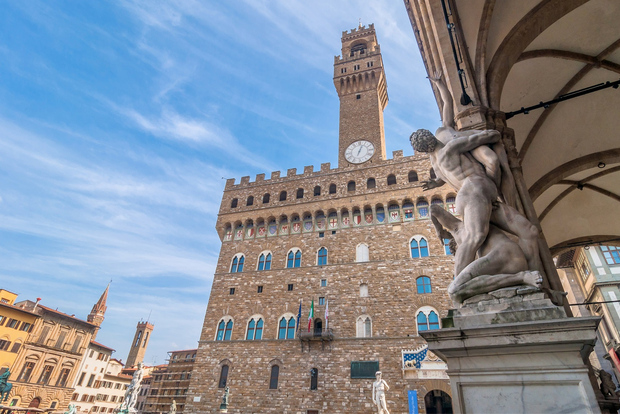 Florence: Guided Tour by E-Bike with Gelato & optional Lunch