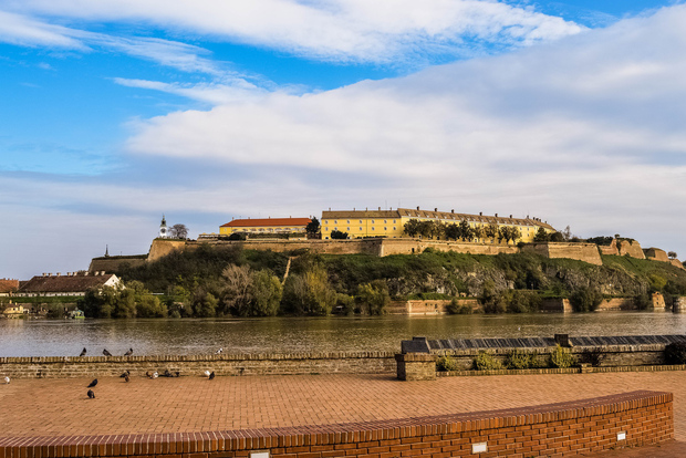 Novi Sad: City Highlights Walking Tour with Local Guide