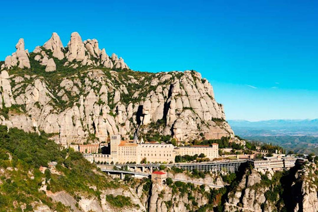 Барселона: железная дорога Монсеррат, билеты в музеи и аудиогид