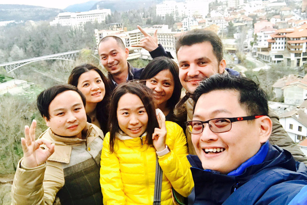 Tour della città di Bucarest 4h - Tour per piccoli gruppi in auto