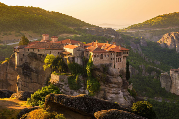 Kalambaka Train Station: Meteora Tour with Optional Lunch