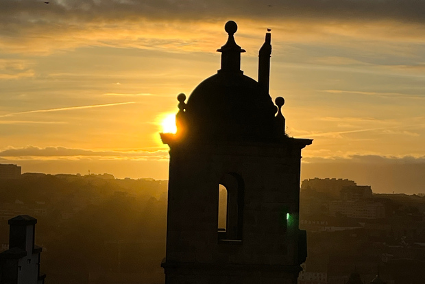 历史性冒险敞篷 UMM Portugues 军用吉普车