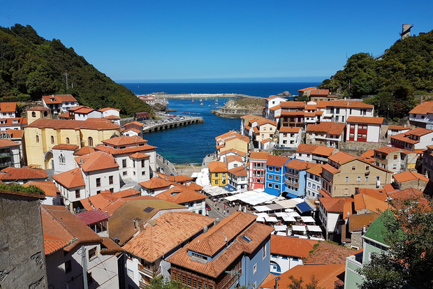 Da Gijón: Escursione di un giorno a Luarca, Cudillero e Avilés