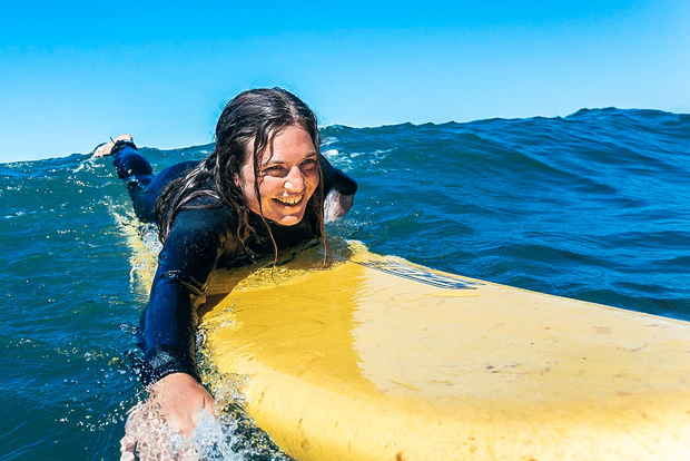 Clase de surf en Santa Barbara
