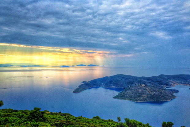 Da Cefalonia: Tour in autobus dell'isola di Itaca di un giorno intero