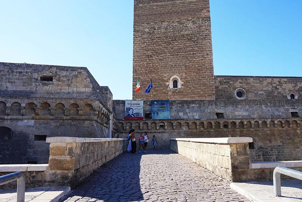 Bari: Visita guiada al Castillo Normando-Suabo