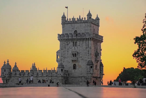 Lisbon: Belem Sightseeing Tour by Tuk-Tuk