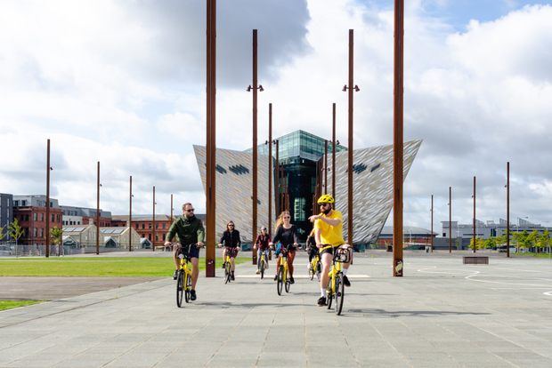 Belfast: tour in bici dei punti salienti della città