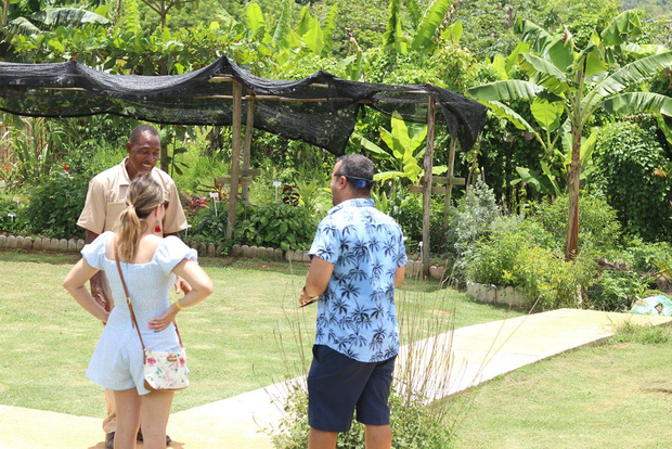 Excursión a la Granja y la Comida "Sabor a Jamaica