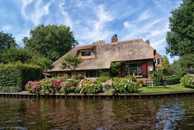 Da Amsterdam: tour privato a Giethoorn con crociera sui canali