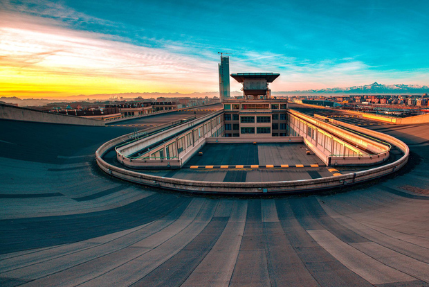 Turín: Museo Histórico FIAT y Visita al Barrio de Lingotto