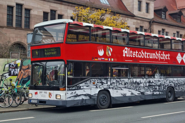 Nuremberg: Old Town Guided Tour By Bus