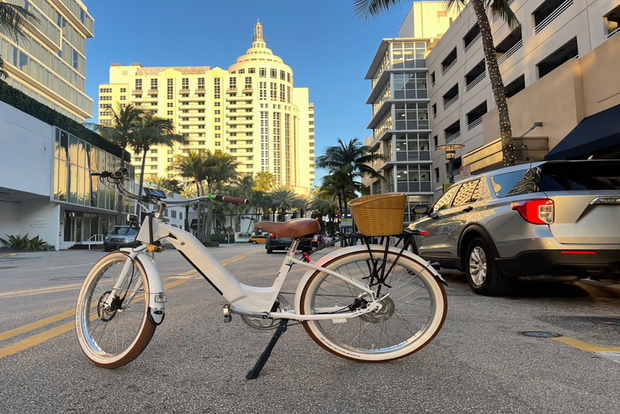 Miami: Electric Bike Rental